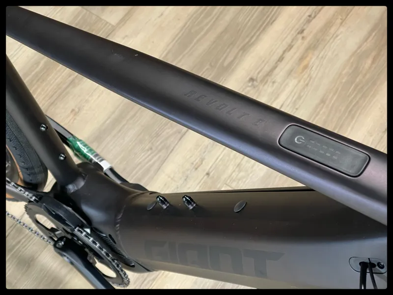 Giant Revolt E+ Pro XR 25km/h M-Large Rosewood 2021-2